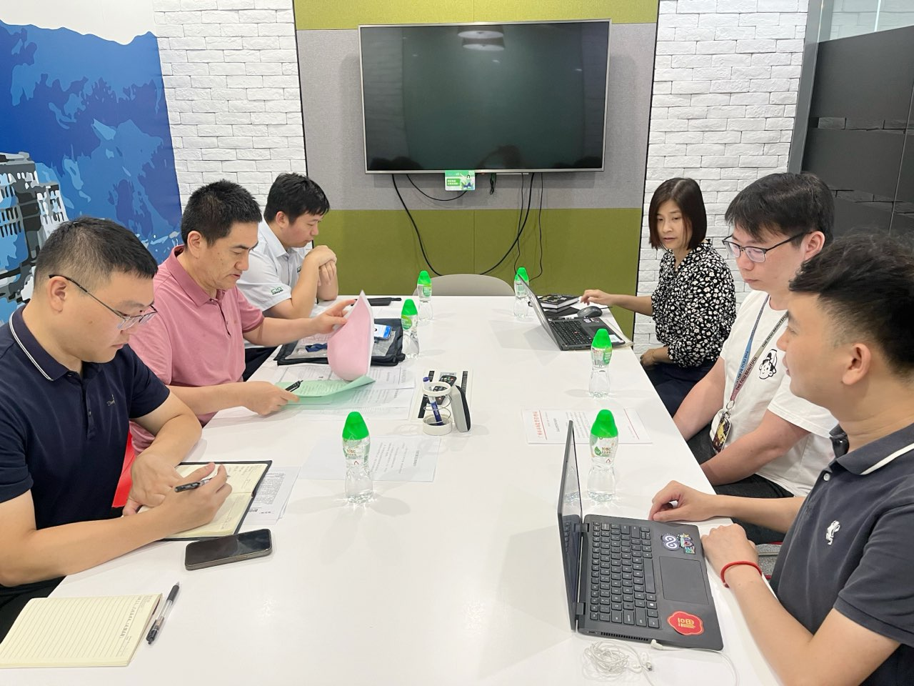 强化药品监管 筑牢安全防线  开展药品批发经营企业检查行动 ——广州屈臣氏个人用品商店有限公司