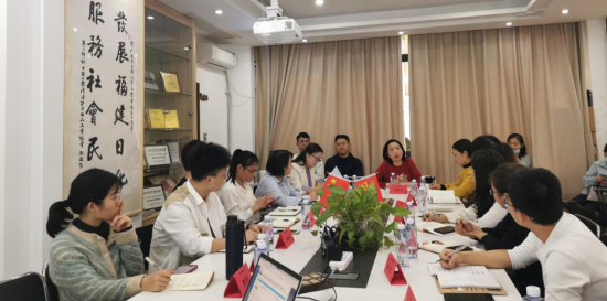 省药监局召开普通化妆品备案座谈会