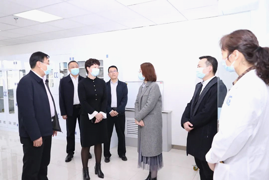 为民办实事、助推药品监管高质量发展 ——自治区财政厅第三党支部与药监局两党支部联合开展主题党日活动