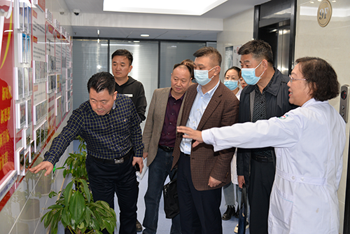 参观调研现场 参观调研现场