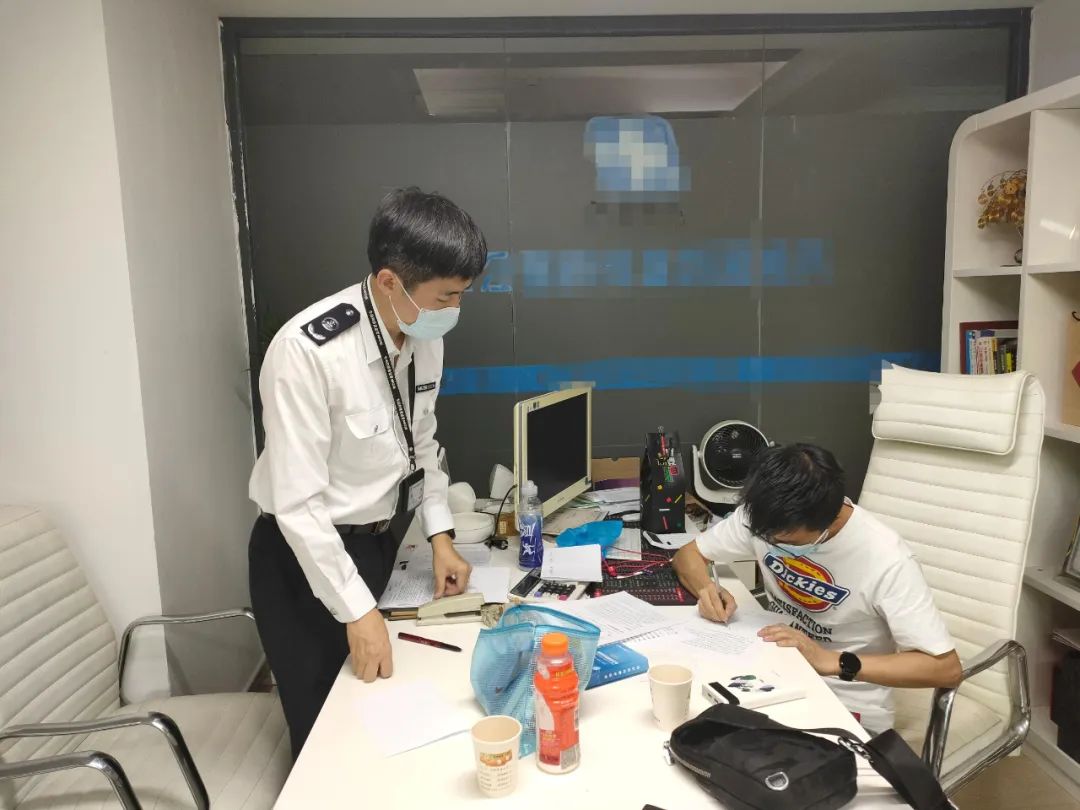 药店非法售卖无证抗原检测试剂盒？已立案调查！