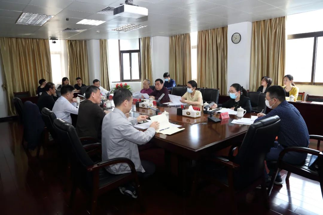 省支持新冠病毒抗原检测试剂研制工作专班在省药监局召开会议