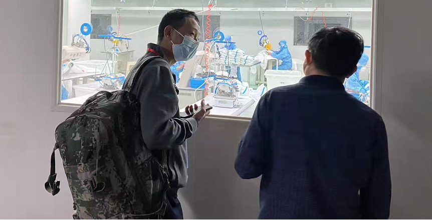 业务骨干吴利波行李还没来得及放下就直奔一线检查指导