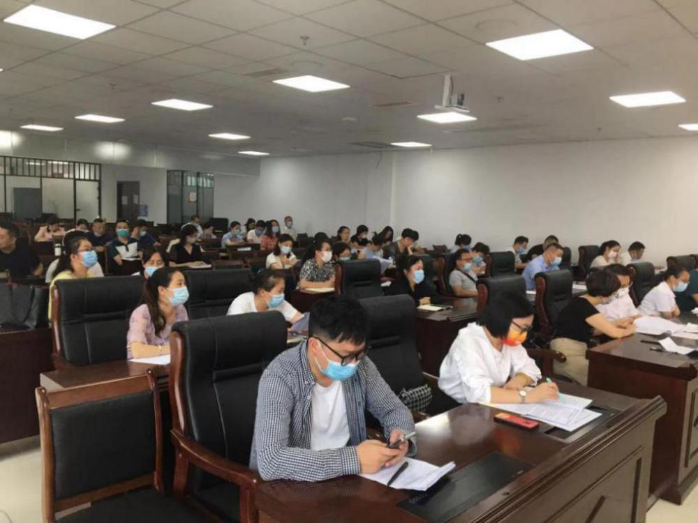 贵阳丨板块联动 贵阳市市场监管局联合市公安局召开国家专管药品管理集中约谈会