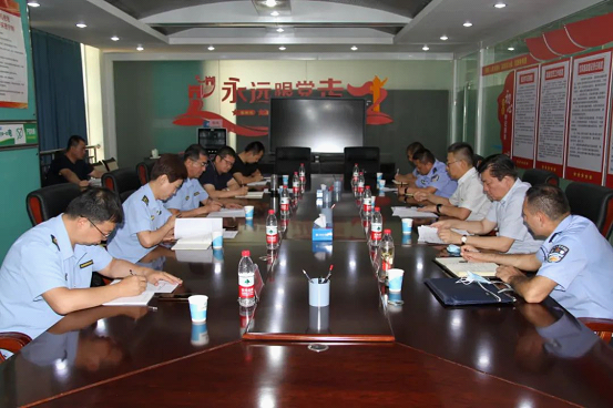 新疆维吾尔自治区药监局与公安机关在塔城召开药品行刑衔接工作座谈会 新疆维吾尔自治区药监局与公安机关在塔城召开药品行刑衔接工作座谈会