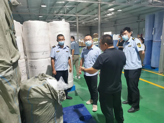 新疆维吾尔自治区药监局检查组对哈密市深入开展药品安全专项整治工作进行督导检 新疆维吾尔自治区药监局检查组对哈密市深入开展药品安全专项整治工作进行督导检