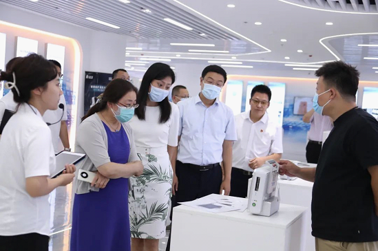 中国健康传媒集团来新疆调研药品监管工作 中国健康传媒集团来新疆调研药品监管工作