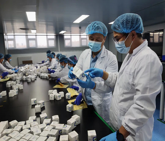 驻厂监管疫情防控用中药汤剂、医疗器械生生产——新疆药监系统全力以赴保障疫情防控用药械供应和质量安全 驻厂监管疫情防控用中药汤剂、医疗器械生生产——新疆药监系统全力以赴保障疫情防控用药械供应和质量安全
