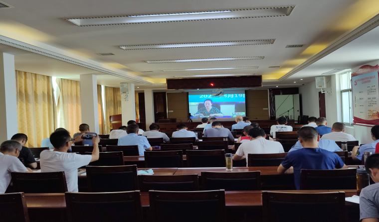 黄冈市市场监管局举办药品安全知识微课堂